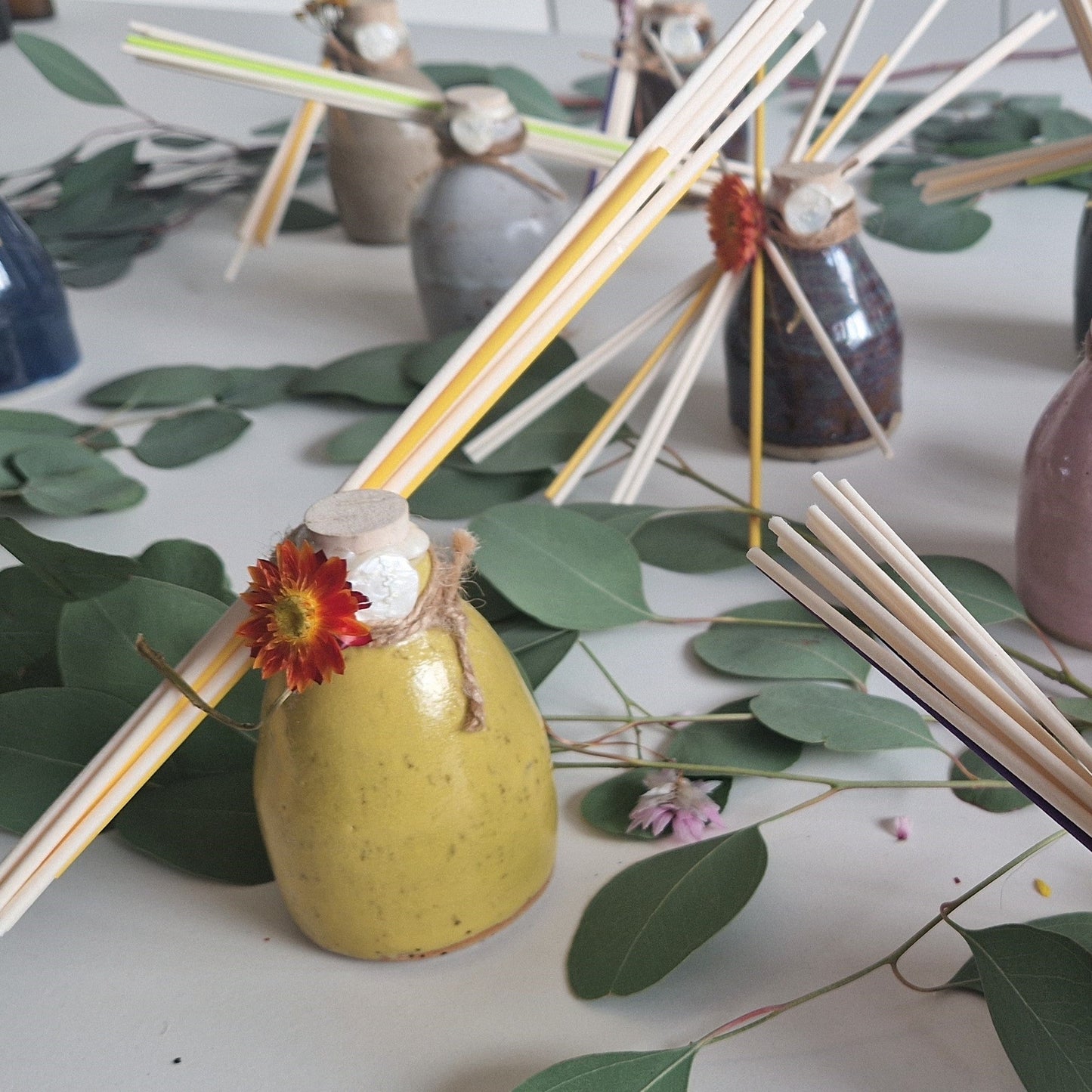 REFILL & RECHARGE: DIY PAKKET SFEER IN HUIS / HUISKAMERSPRAY - Kruidenprint